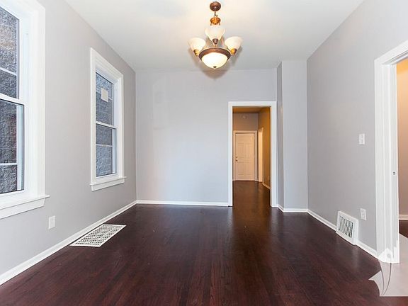 3rd image of 4140 N Western Ave #1B