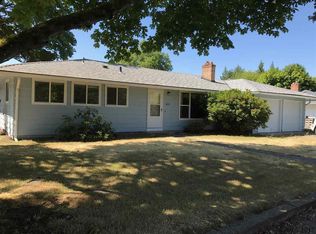 4490 State St, Salem, OR 97301