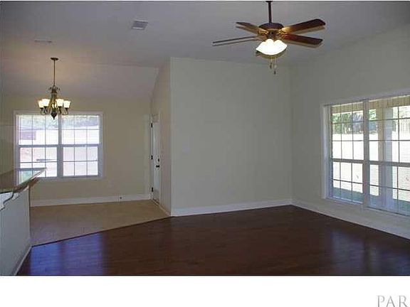 3rd image of 2619 Avalon St