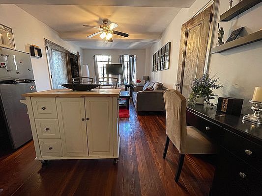 1st image of 320 E 42nd St APT 1306