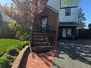 121 Barbara St, Elmont, NY 11003