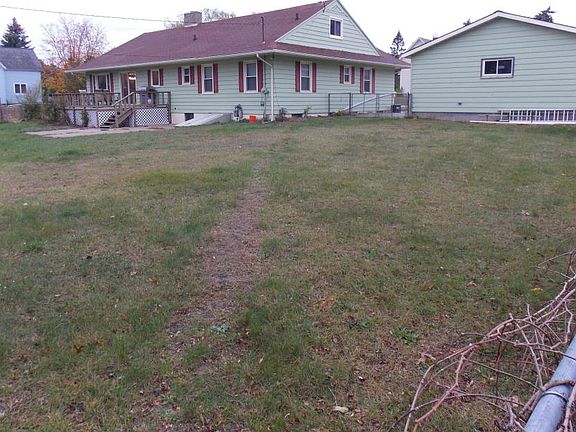 4th image of 802 E Danaher St