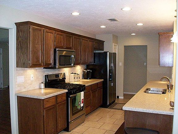 2nd image of 12718 Craigwood Ln