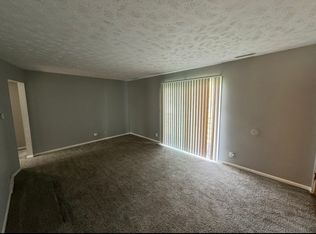 1445 Peach St #2, Lincoln, NE 68502