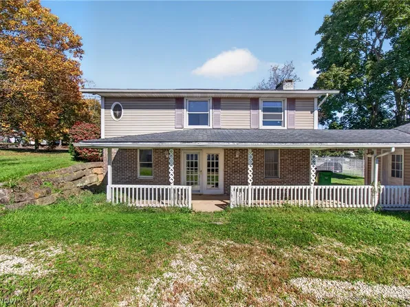 410 McKinley Ave NW, Carrollton, OH 44615