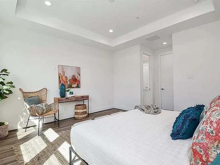 3609 Dennis St — Photo 19