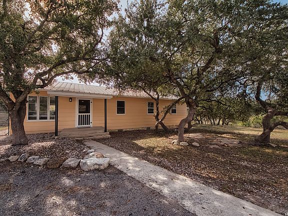 3rd image of 3909 McCall Creek