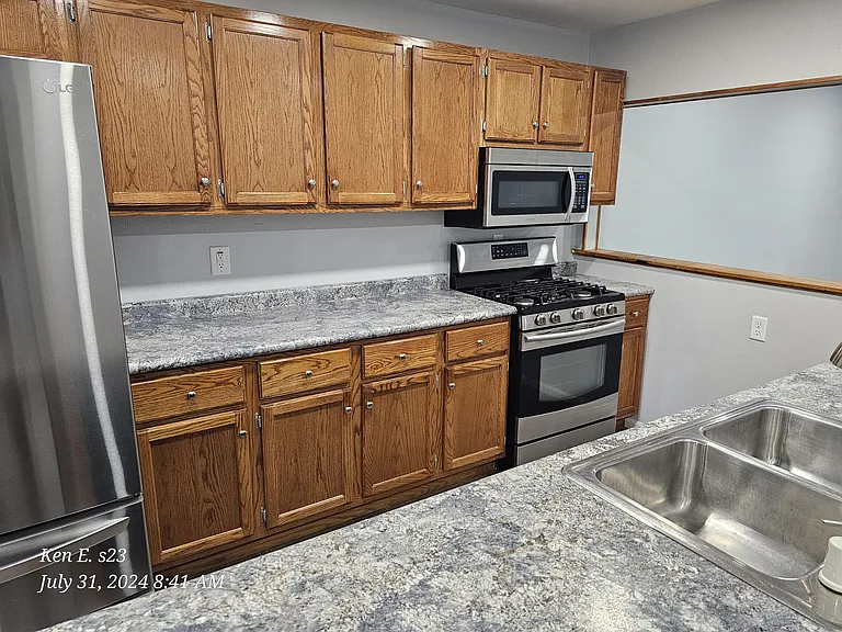 26154 Rogers Rd #C — Photo 3