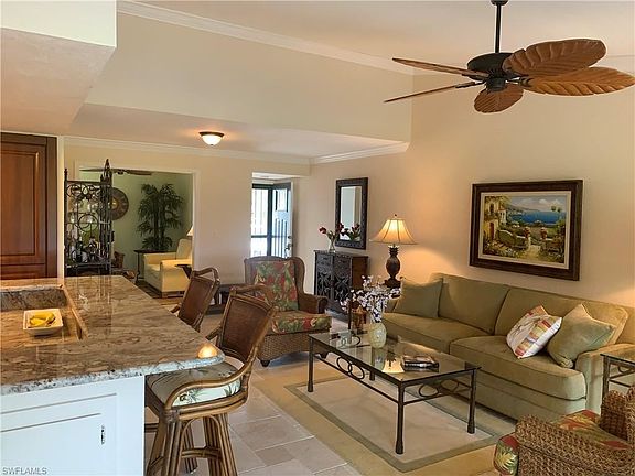 5th image of 5885 Trailwinds Dr APT 724