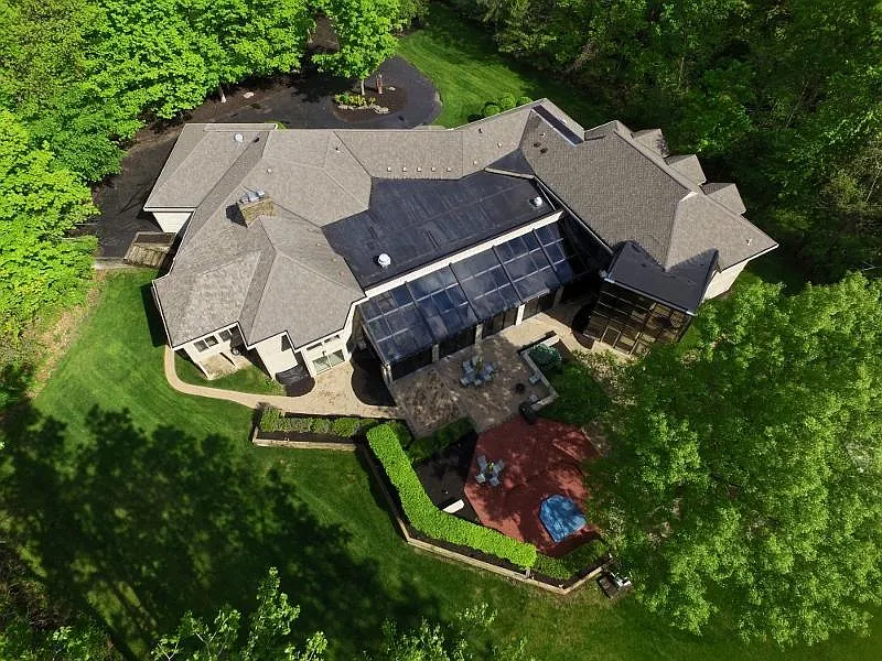 535 Quails End photo 1