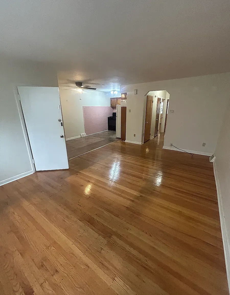 2 bed, 1200 sqft, $1,425 — Photo 4