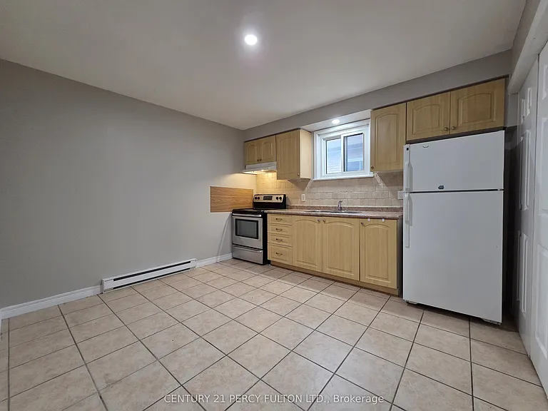 345 Buena Vista Ave — Photo 4