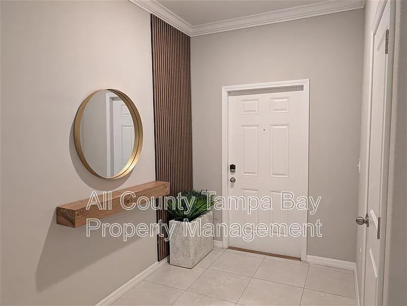 2 bed, 2.5 bath, 1513 sqft, $2,100 — Photo 4