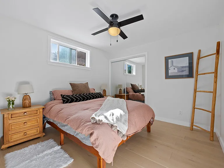 251 N Encinal Ave — Photo 7