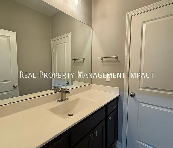 214 Churment Ct — Photo 47
