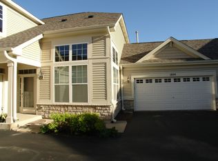 1899 Chase Ln, Aurora, IL 60502