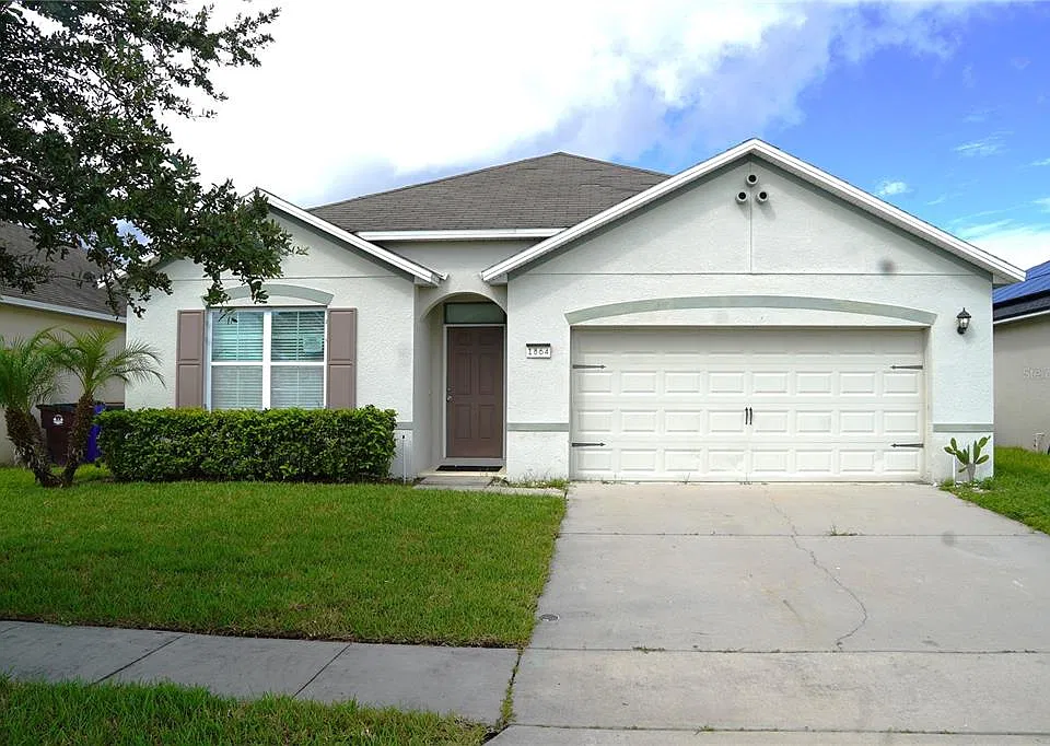 1864 Green Dragon Dr