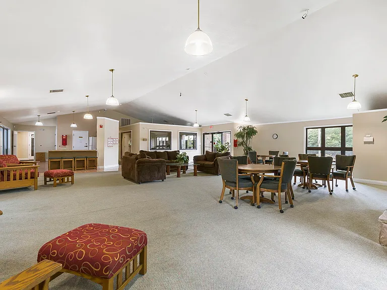 350 S Wildwood Dr #19 — Photo 28