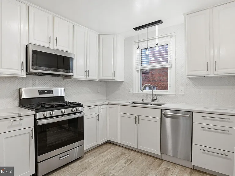 742 Congress St SE — Photo 7