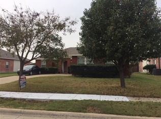 203 Patriot Pkwy, Forney, TX 75126