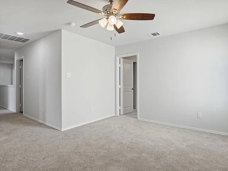 853 Eagles Nest Dr — Photo 24