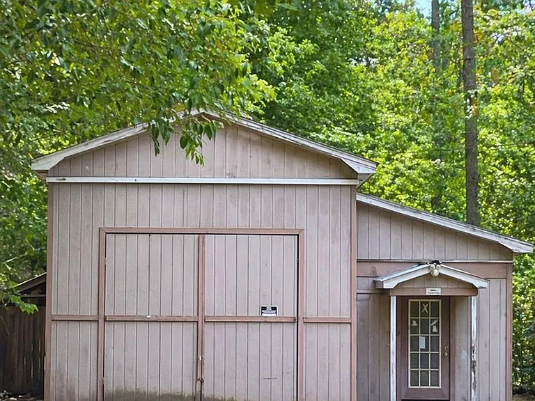 6310 Green Acres Ln — Photo 14