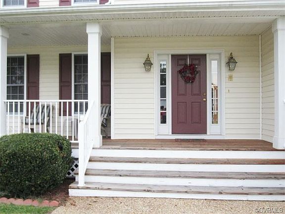 2nd image of 7419 Johnsonville Way