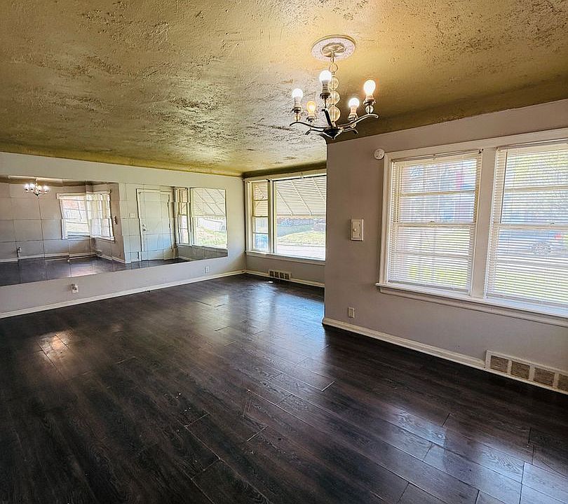 1st image of 3826 Melba Pl