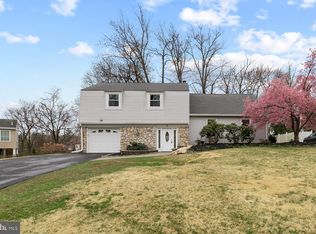 16 Mill Crk, Southampton, PA 18966