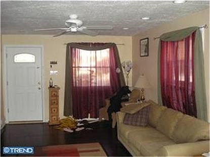 2nd image of 628 W Ashland Ave