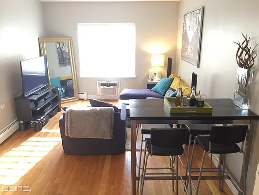 Rented by Point NYC | media 19