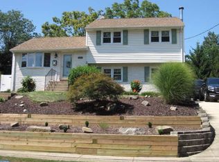 1709 Pennrock Rd, Wilmington, DE 19809