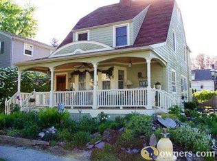 97 Croydon Rd, Rochester, NY 14610