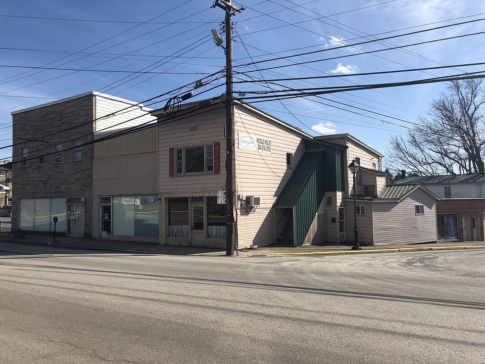 1st image of 113 W Main St