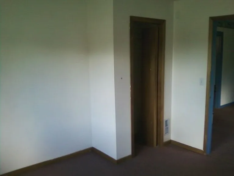 823 Doberman Ct SE — Photo 6