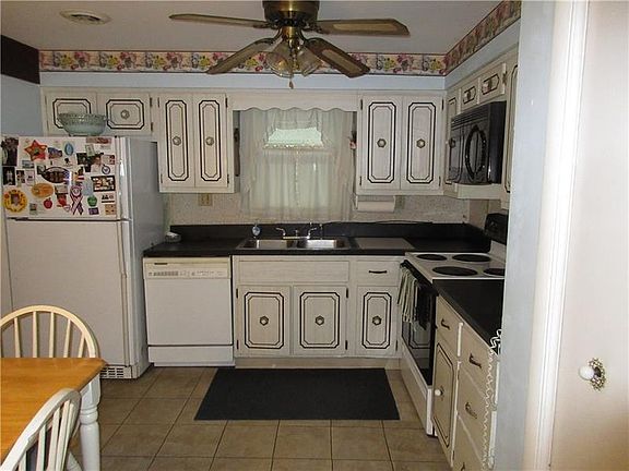 5th image of 114 Iroquois Dr