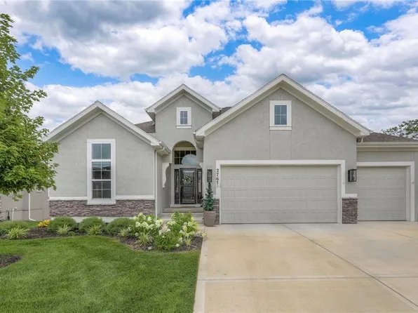 2767 SW 12th Ter, Lees Summit, MO 64081