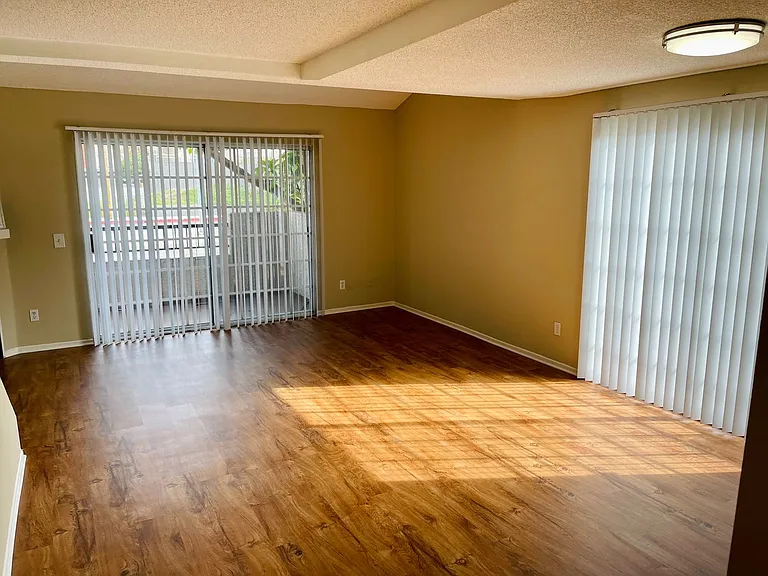 Emerson Townhomes — Photo 5