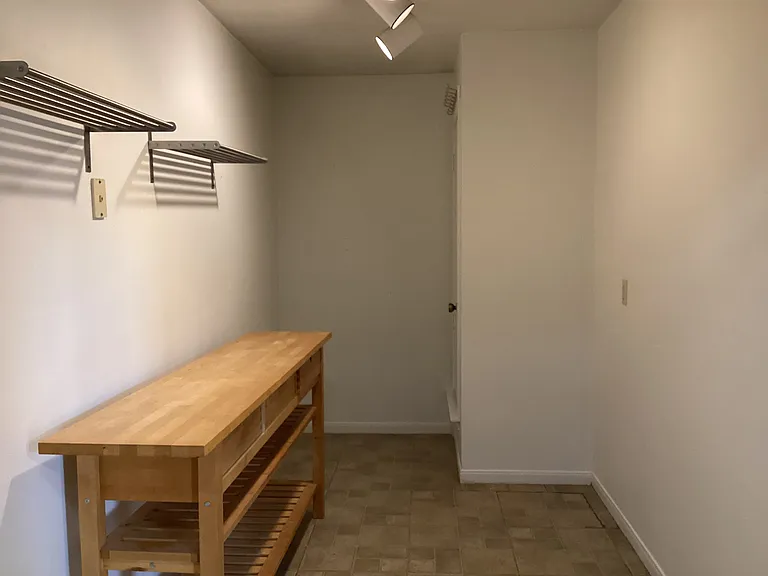 2841 Southridge Dr — Photo 26