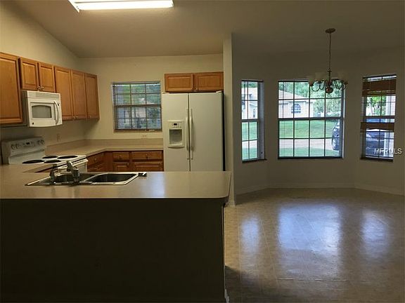 3rd image of 3651 Madagascar Ave