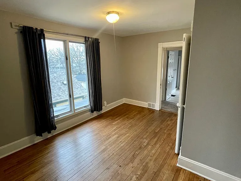 1772 Lafond Ave — Photo 14