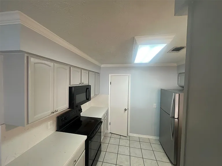 13258 Bluff View Dr — Photo 6