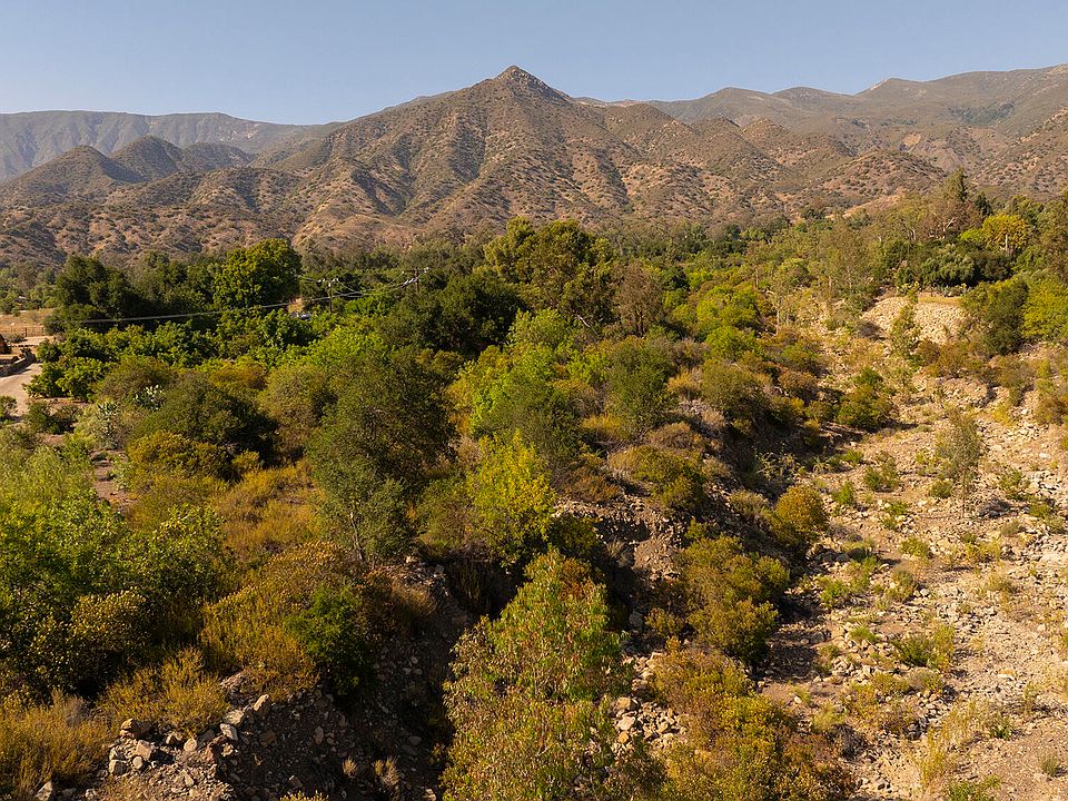 1st image of 1 Hendrickson Rd