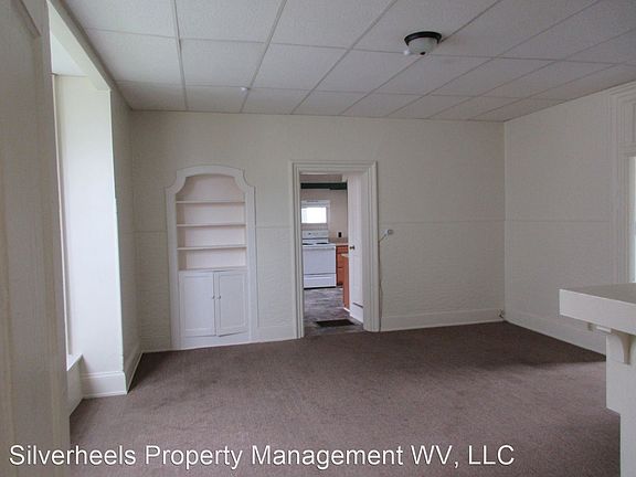 5th image of 1107 19th St APT A