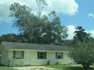 29262 W Karen St, Denham Springs, LA 70726