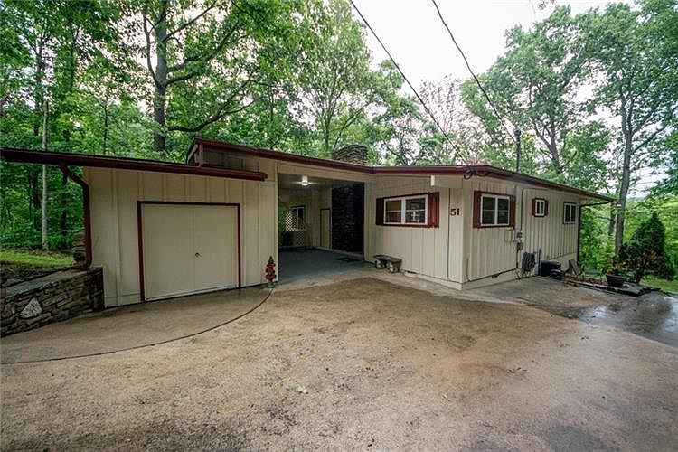 1st image of 51 Sheneman Dr