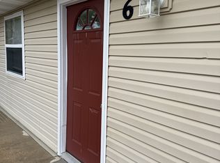 109 Ryan Rd APT 6, Cotter, AR 72626