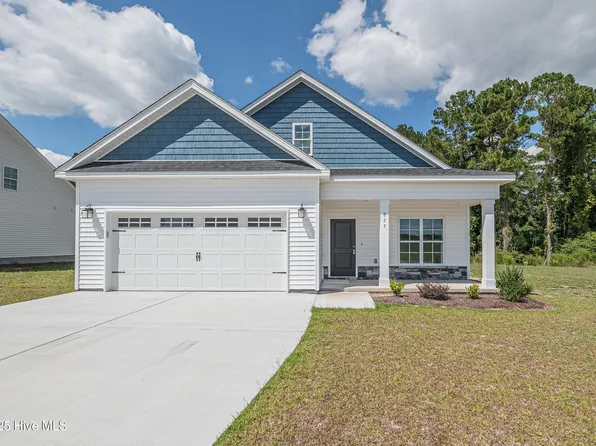 827 Fairway Road, Ayden, NC 28513