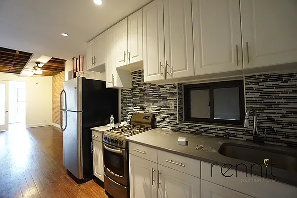 Rented by Rennit Inc. | media 3