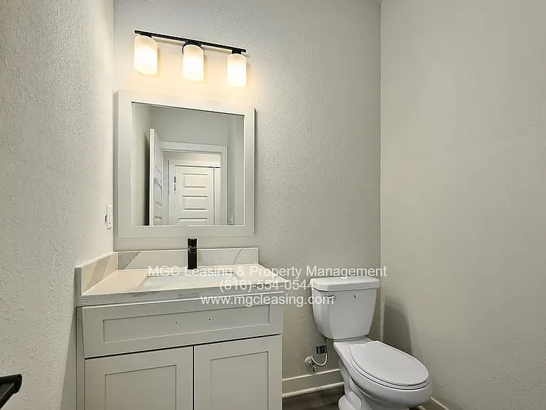 267-277 Persimmon Rd — Photo 12